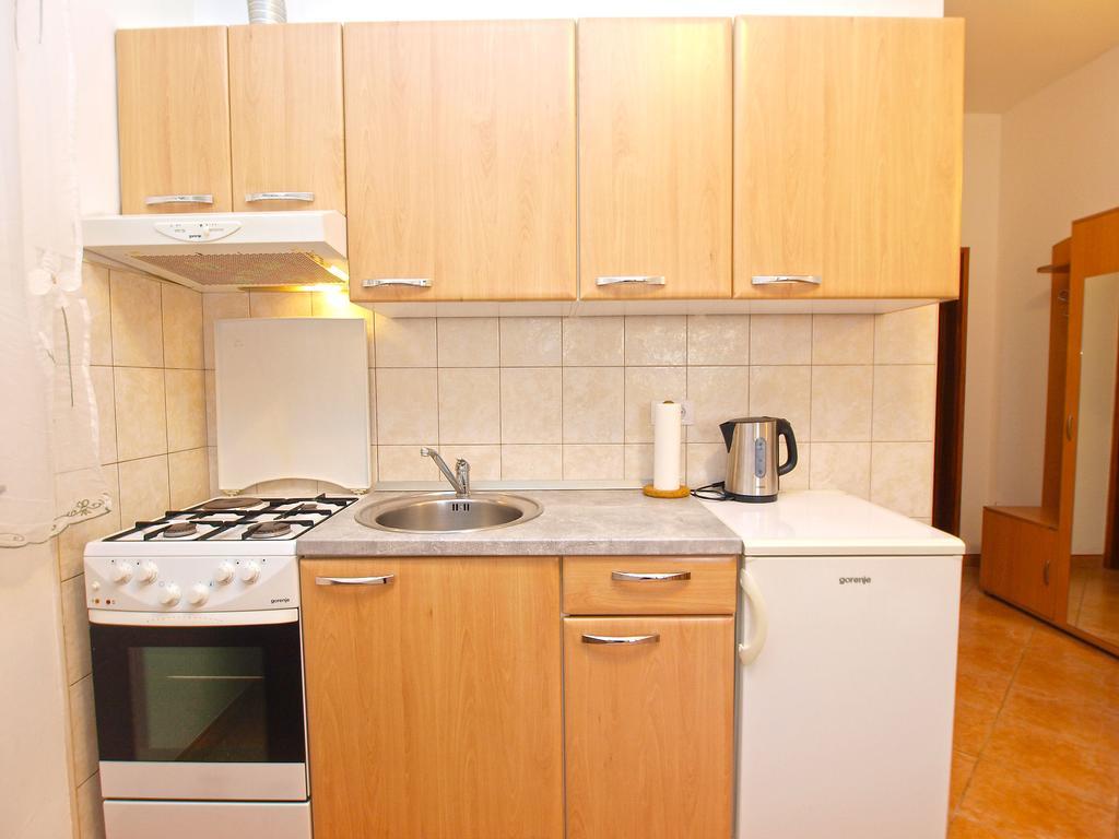 Apartment Claudio 1136 Galižana エクステリア 写真